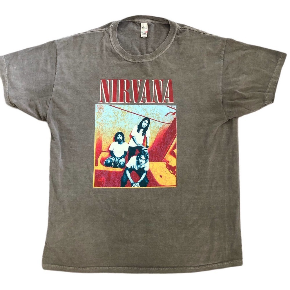 Nirvana M & O Gold T-shirt Large Bathroom Scene Kurt Cobain Y2k Short Sleeve